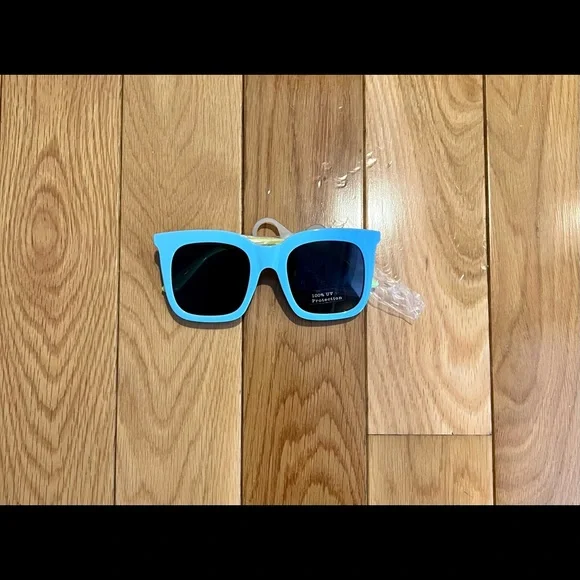 Stoney Clover Lane Oversized Square Sunglasses Blue Stoney Clover Lane x Target Oversized Square Sunglasses BLUE  main image 4
